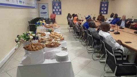 Ngogou d'échanges, fraternité et de solidarité